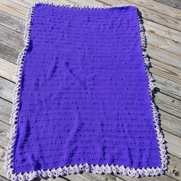 Hand Crochet Purple Lavender Lace Like Crochet Tri - Picture 2 of 8